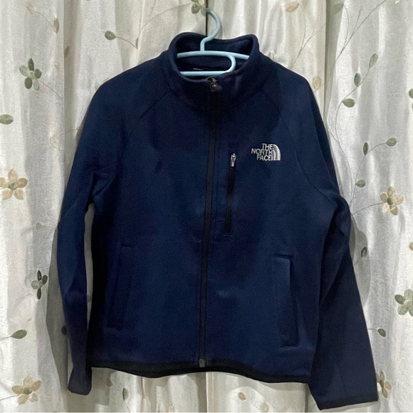 The North Face Other - The North Face fleece jacket. Size 5/6. Unisex.